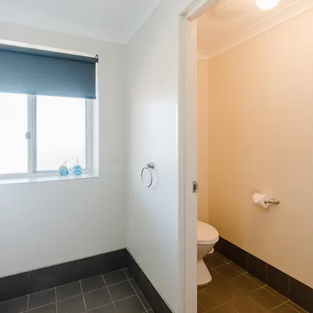 Peoples Park Apartment Coral Bay Exterior photo