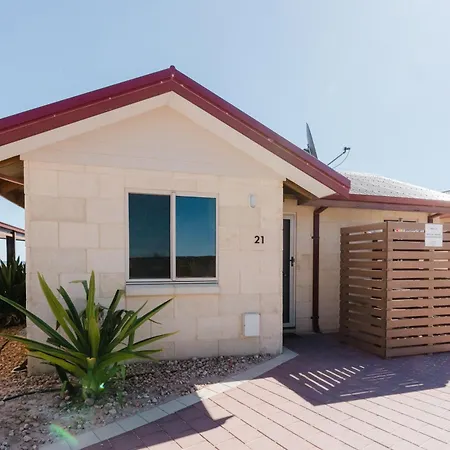 Peoples Park Apartment Coral Bay Exterior photo