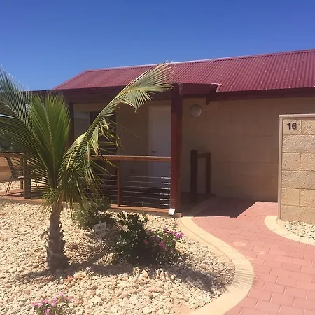 Peoples Park Apartment Coral Bay Exterior photo