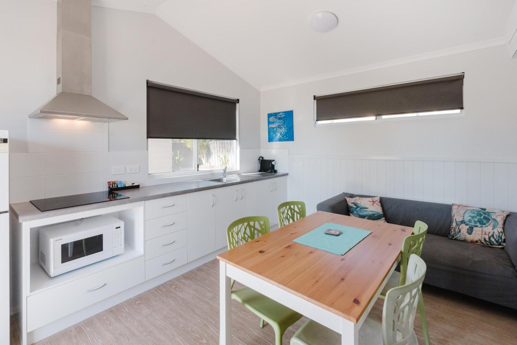 Peoples Park Apartment