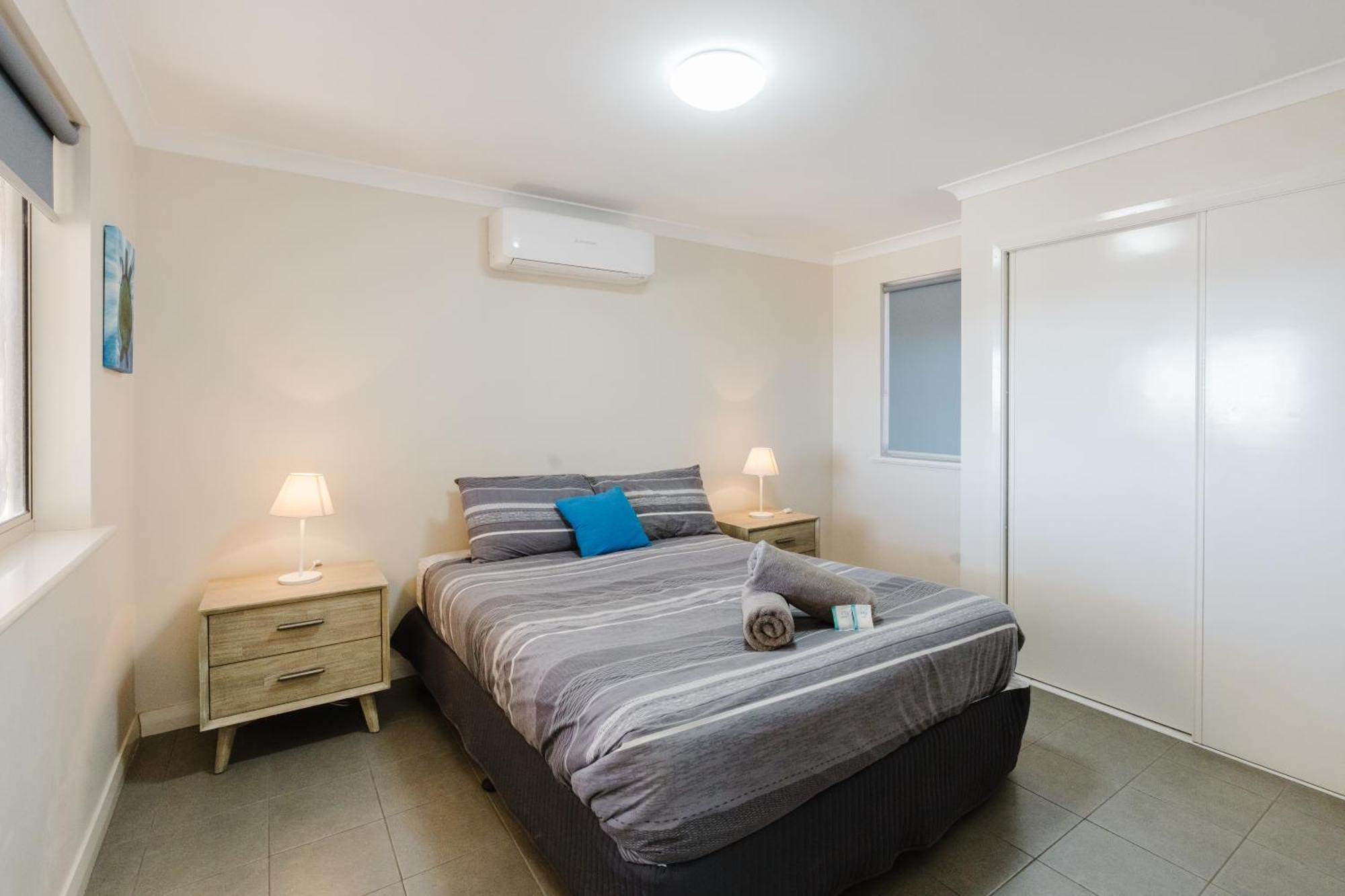 Peoples Park Apartment